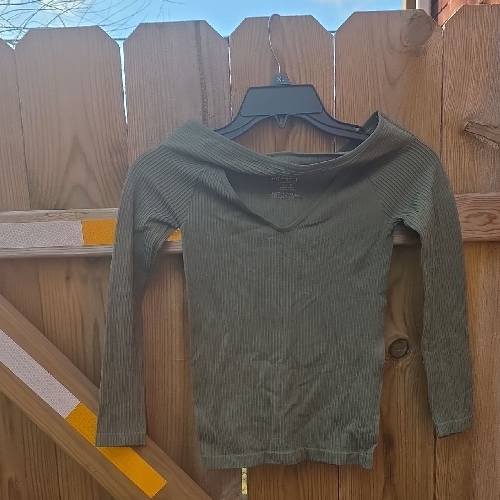 Olive Green Ribbed Long Sleeve Top